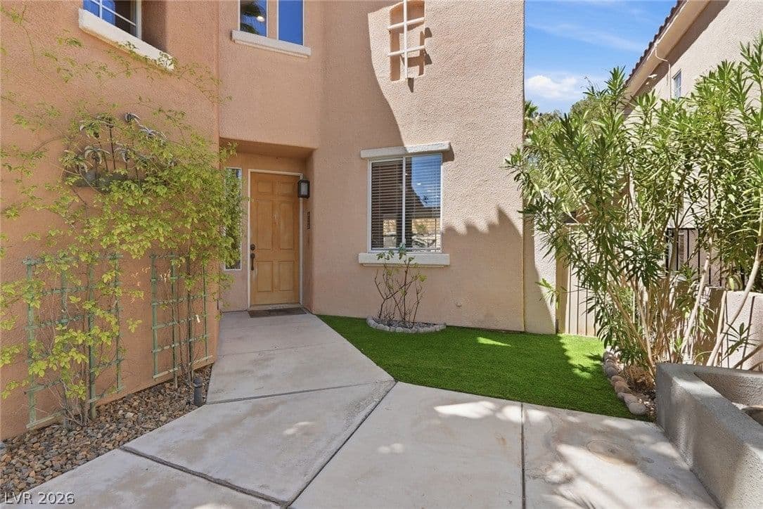 1701 Estrella Street photo 5