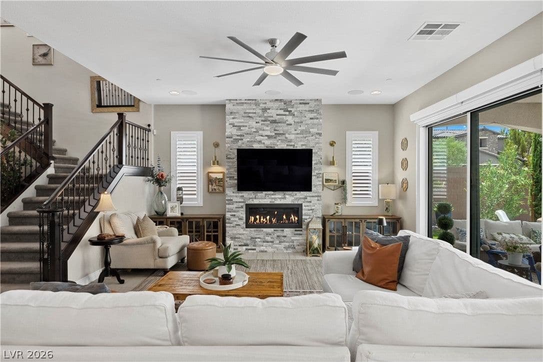 2159 County Down Lane photo 5