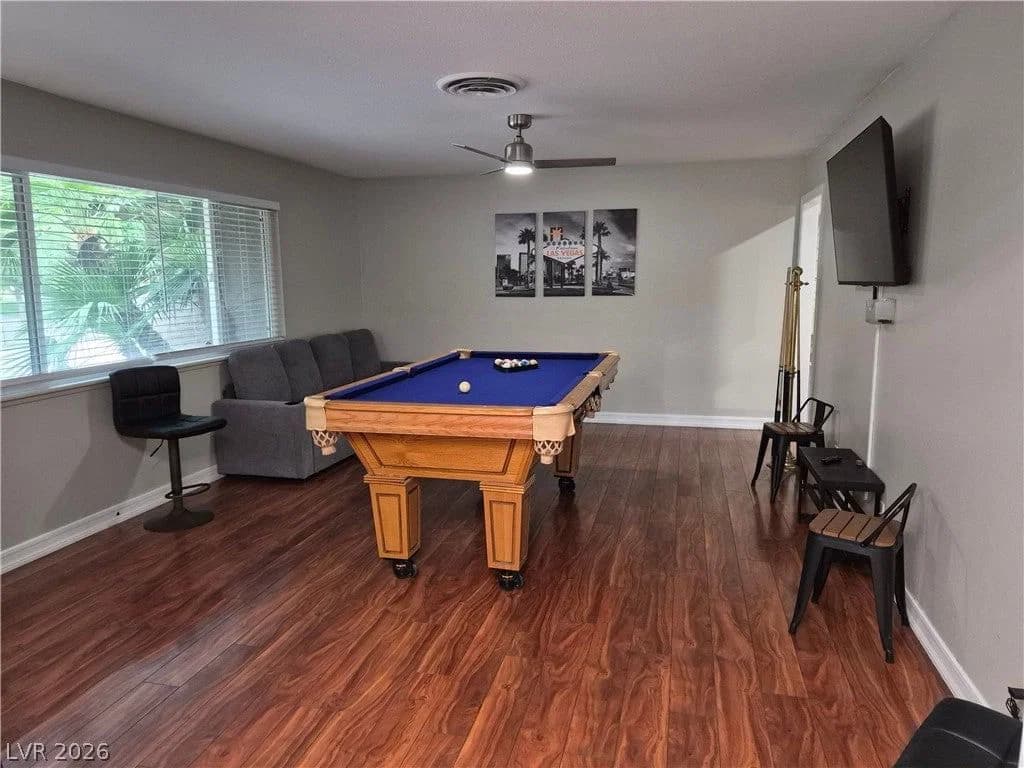 3753 Rosecrest Circle photo 5