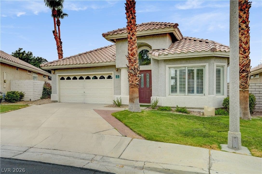 103 Eagleview Court photo 3