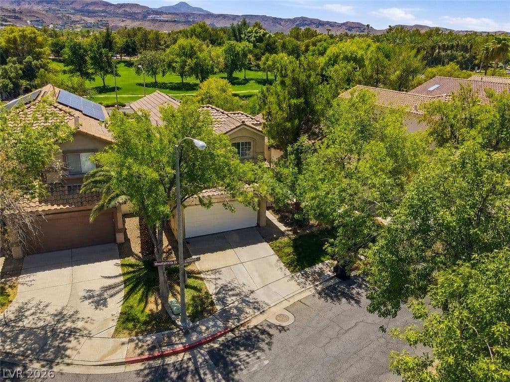1853 Windward Court photo 3
