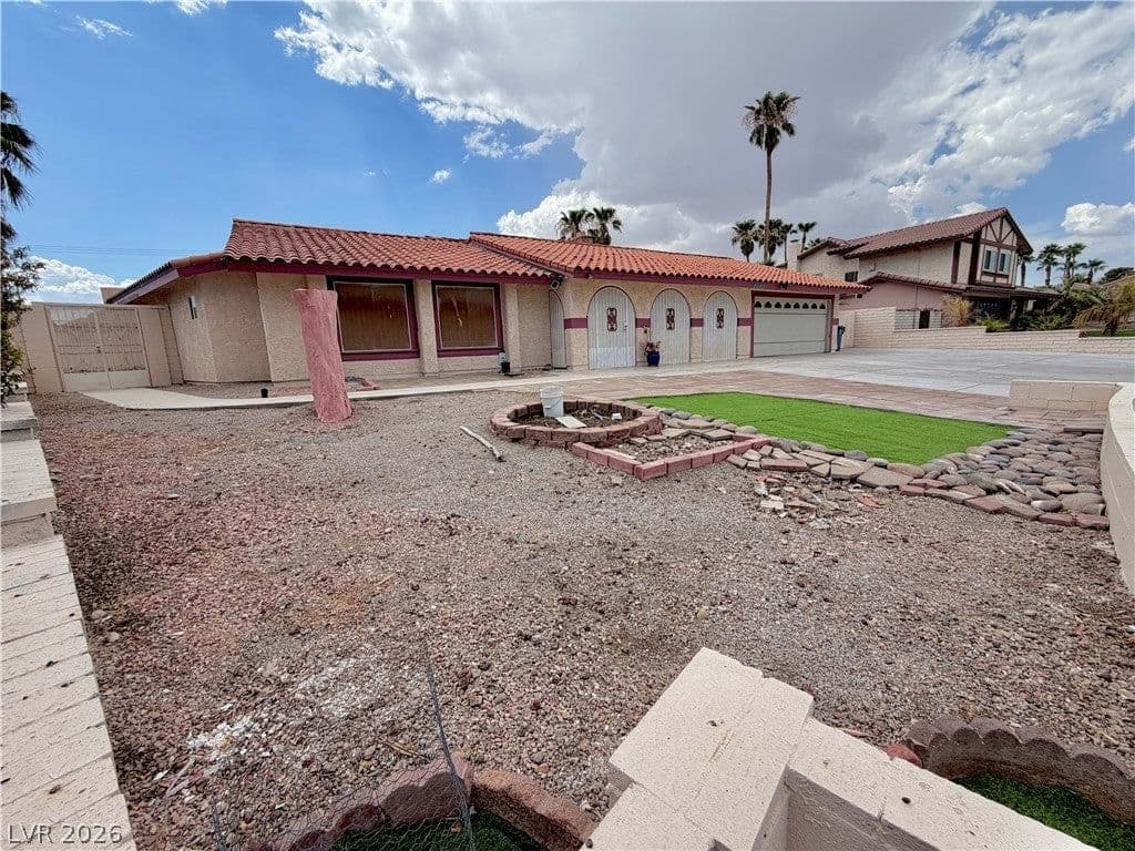 6593 Costa Brava Road photo 3