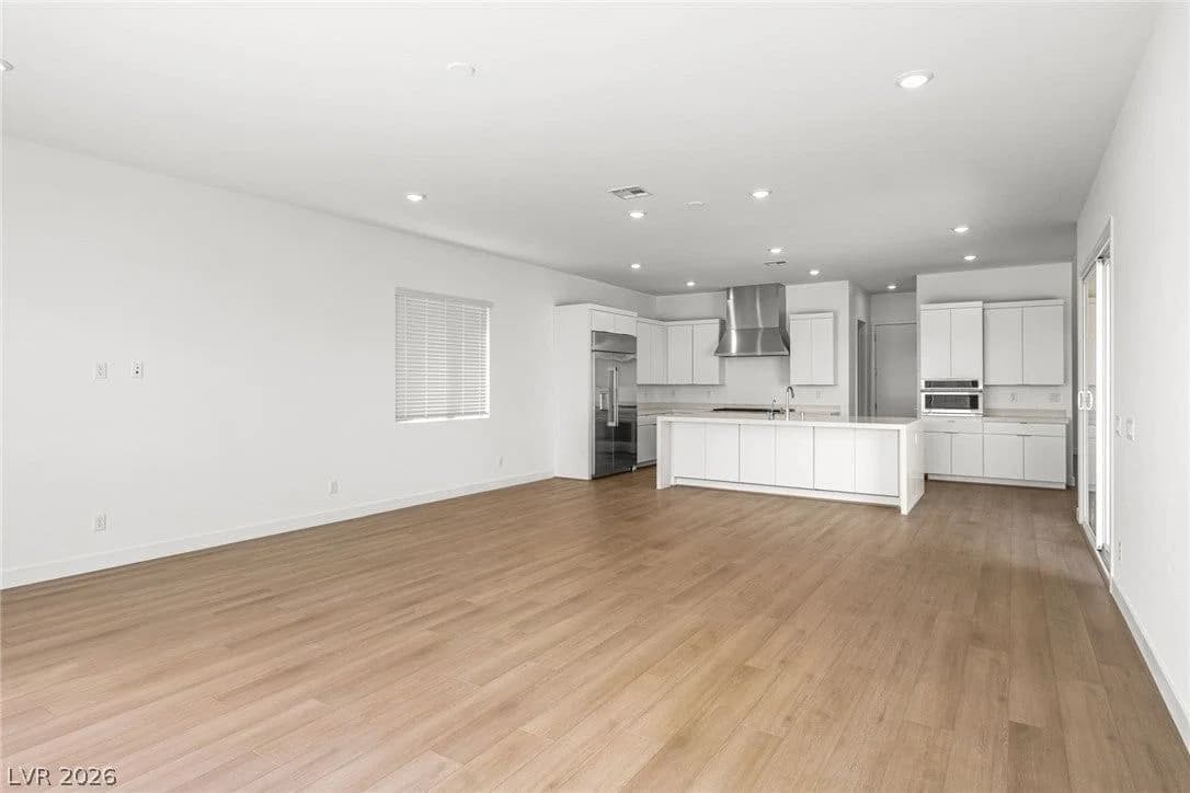 10012 Decano Ridge Street photo 4