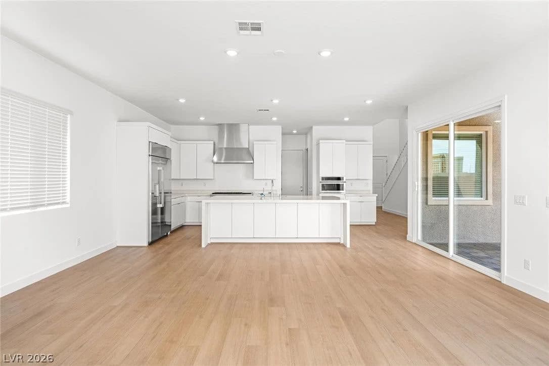 10012 Decano Ridge Street photo 5