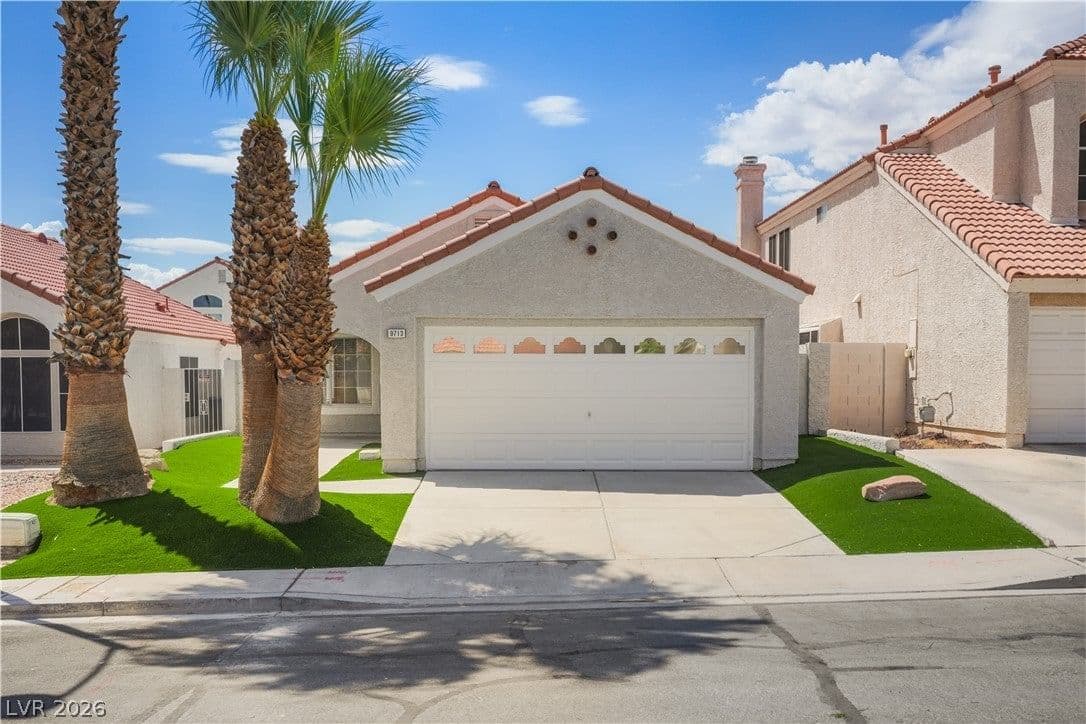 9713 Peacock Hill Circle photo 4