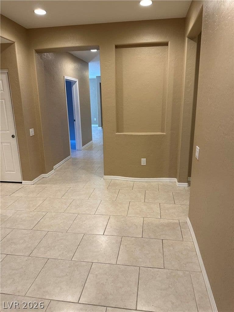 4112 GLIDING GULLS Avenue photo 4