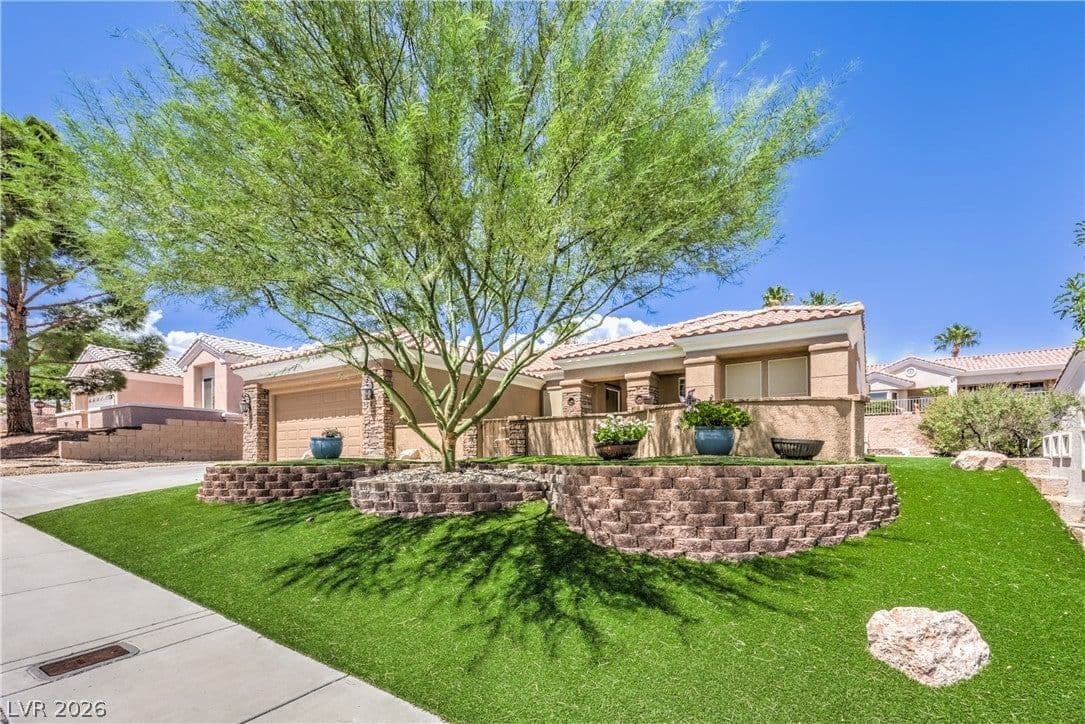 10832 Clarion Lane photo 3