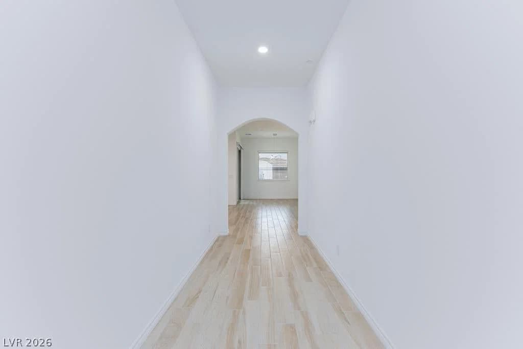 689 Monteverdi Peak Street photo 4
