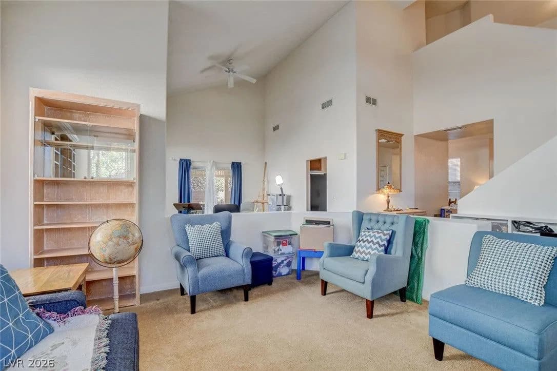 184 Adomeit Drive photo 5