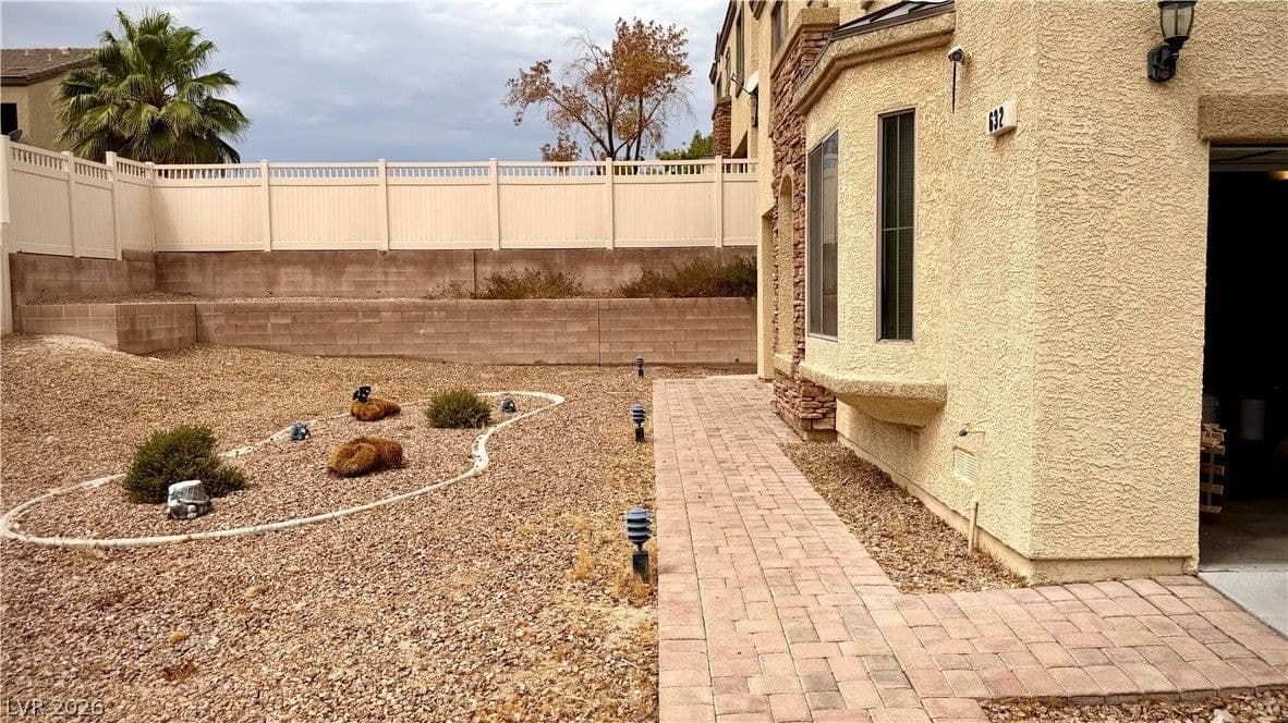 632 Civic Holiday Avenue photo 4