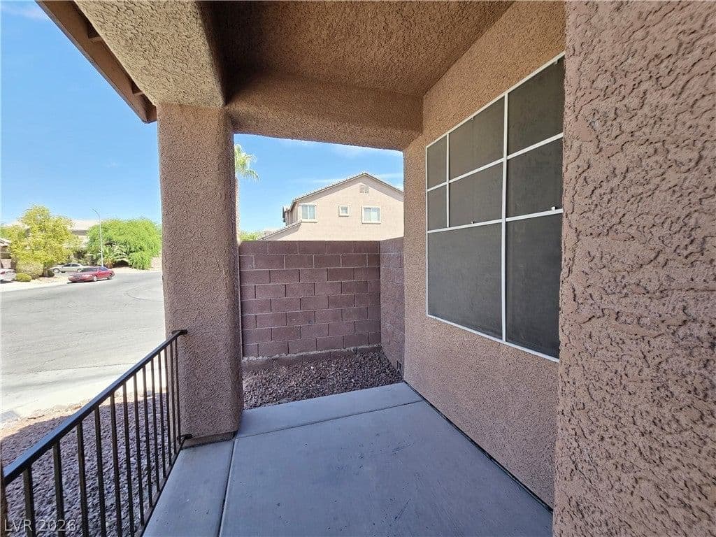 3922 Royal Stone Court photo 5