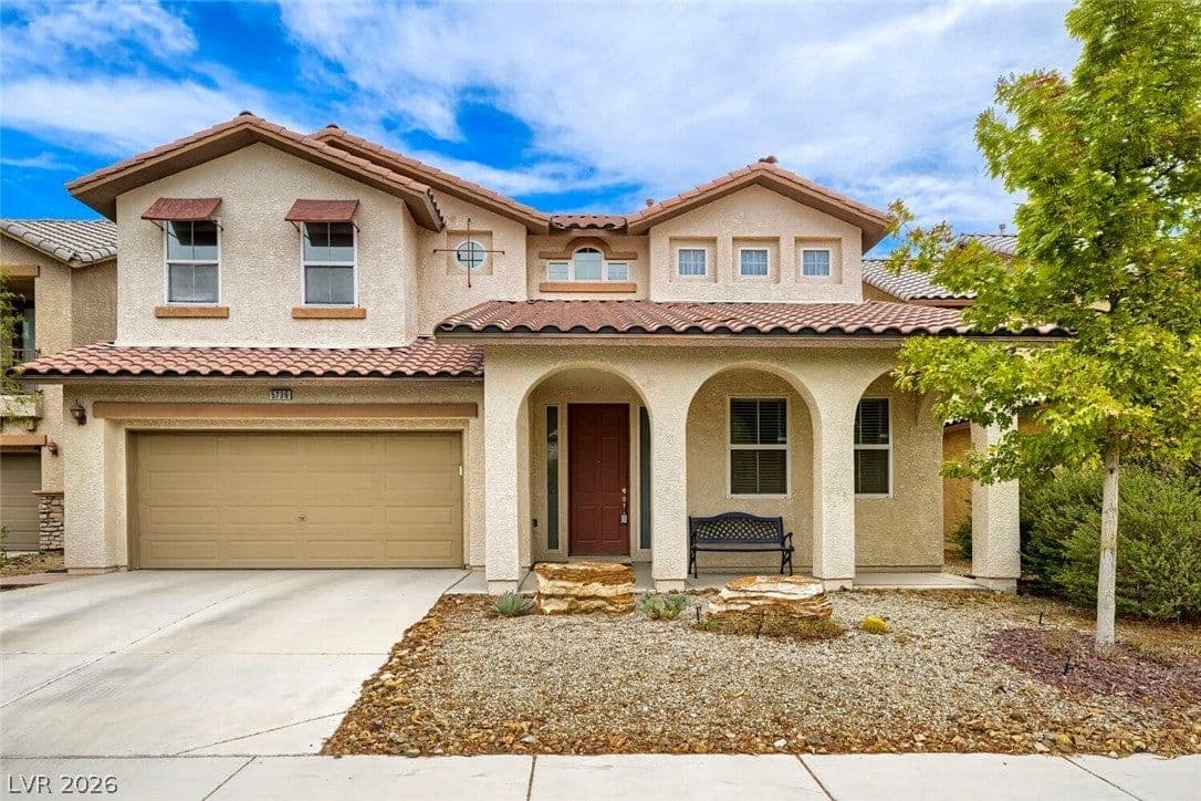 5736 Baronese Street photo 2