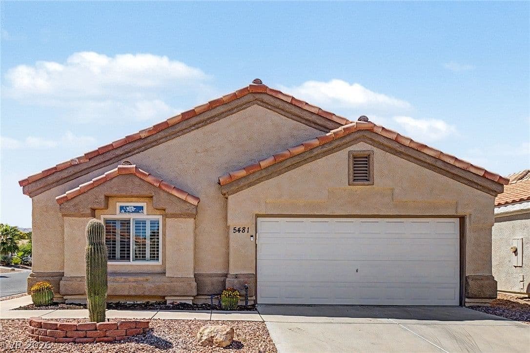 5481 Royal Vista Lane photo 4