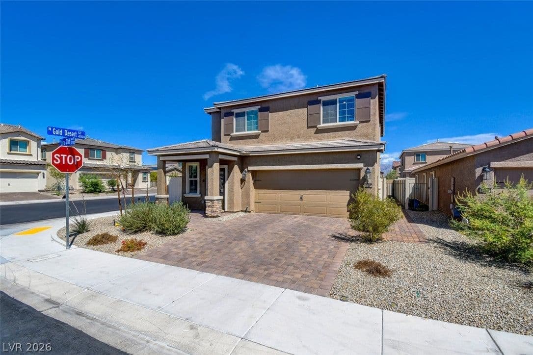 1720 Luna Cliff Avenue photo 3