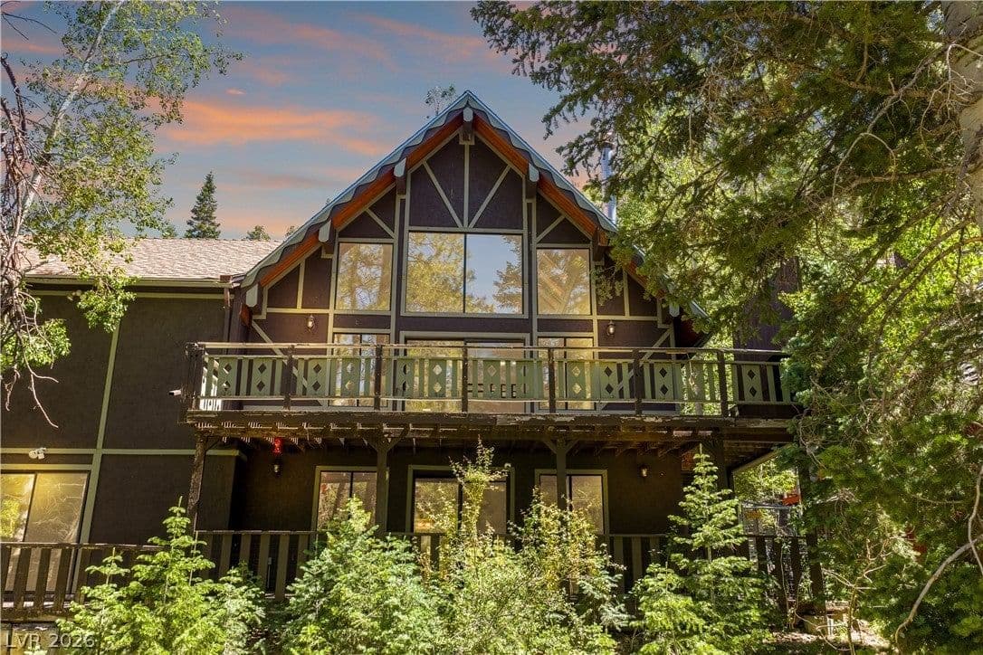 4146 Tyrol Way photo 3