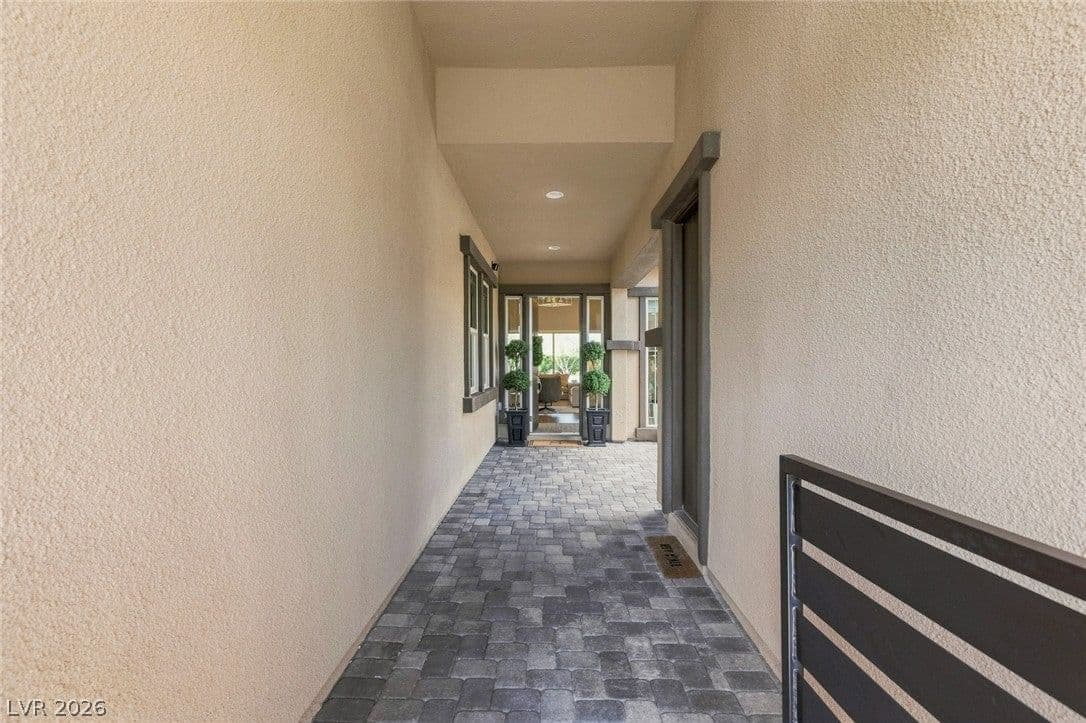 12448 Claymore Highland Avenue photo 2