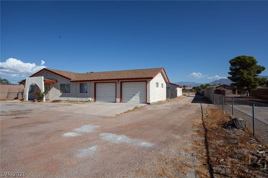 6520 Ann Road photo 2