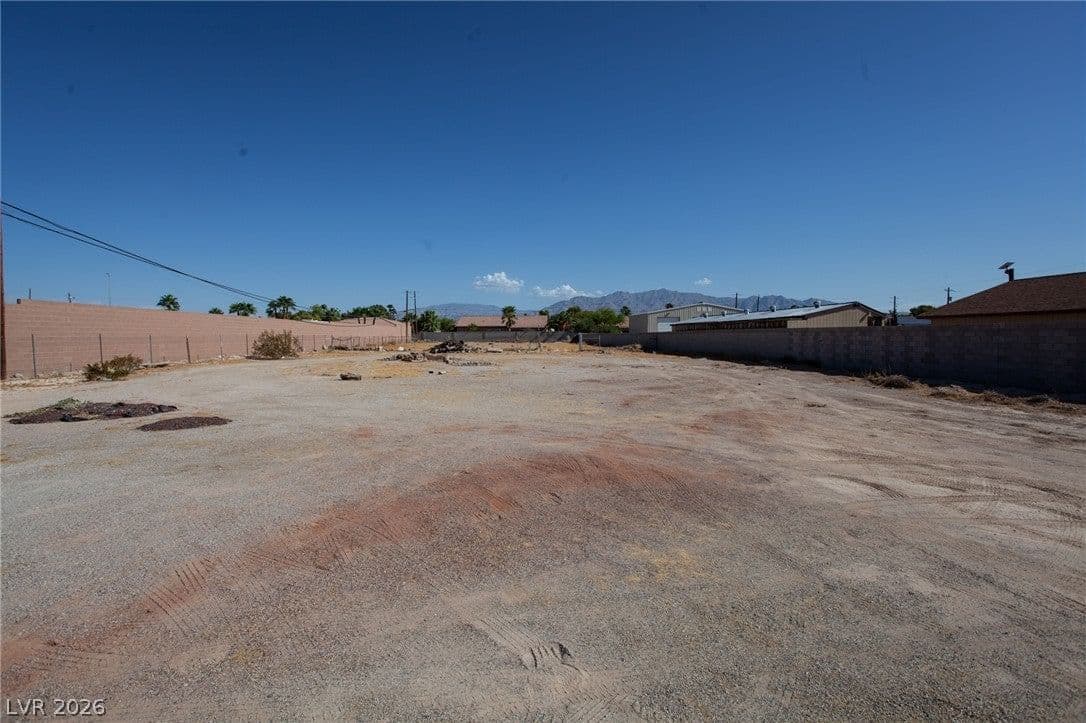 6520 Ann Road photo 3