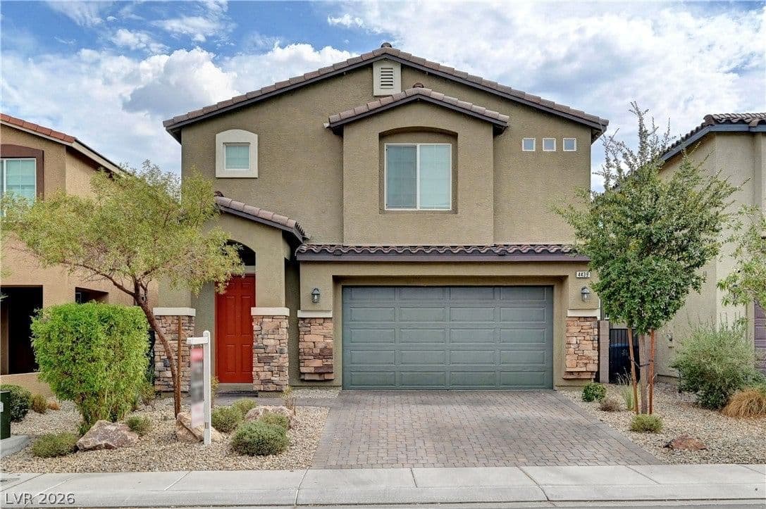 4439 Stardusk Falls Avenue photo 4