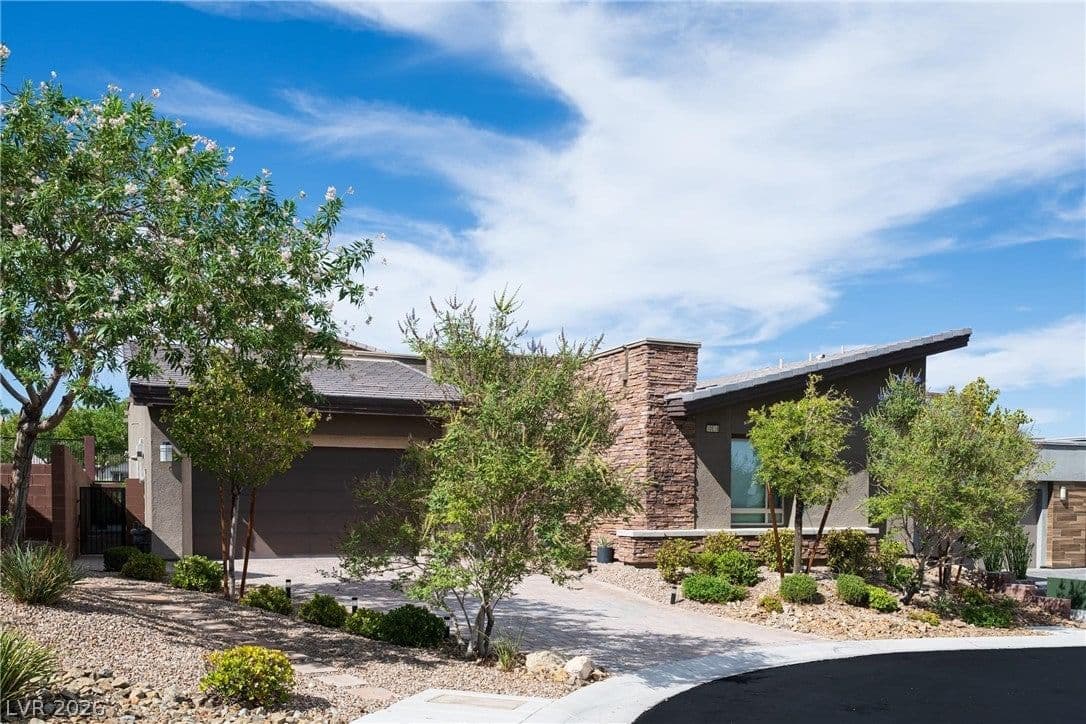 10518 Calico Terrace Avenue photo 4