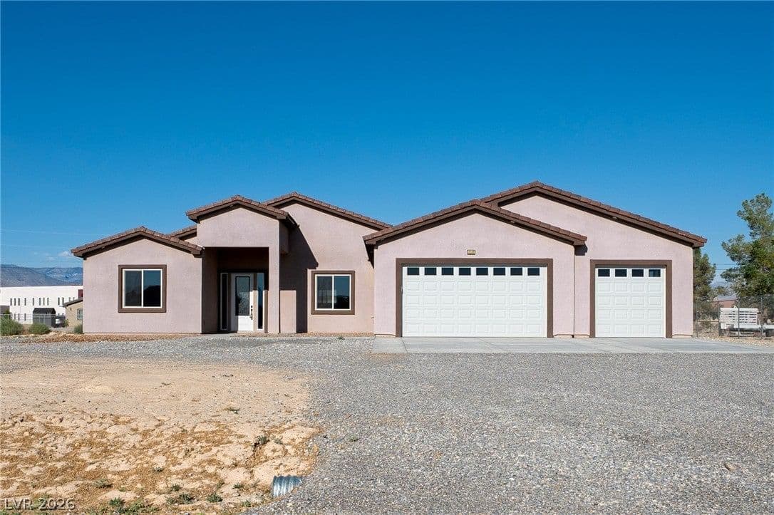 2181 Arrow Court