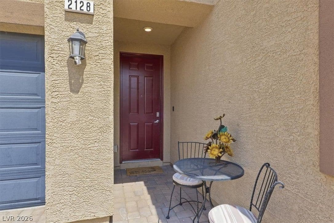 2128 Del Aqua Avenue photo 4