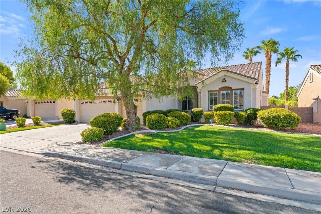 2141 Arpeggio Avenue photo 2