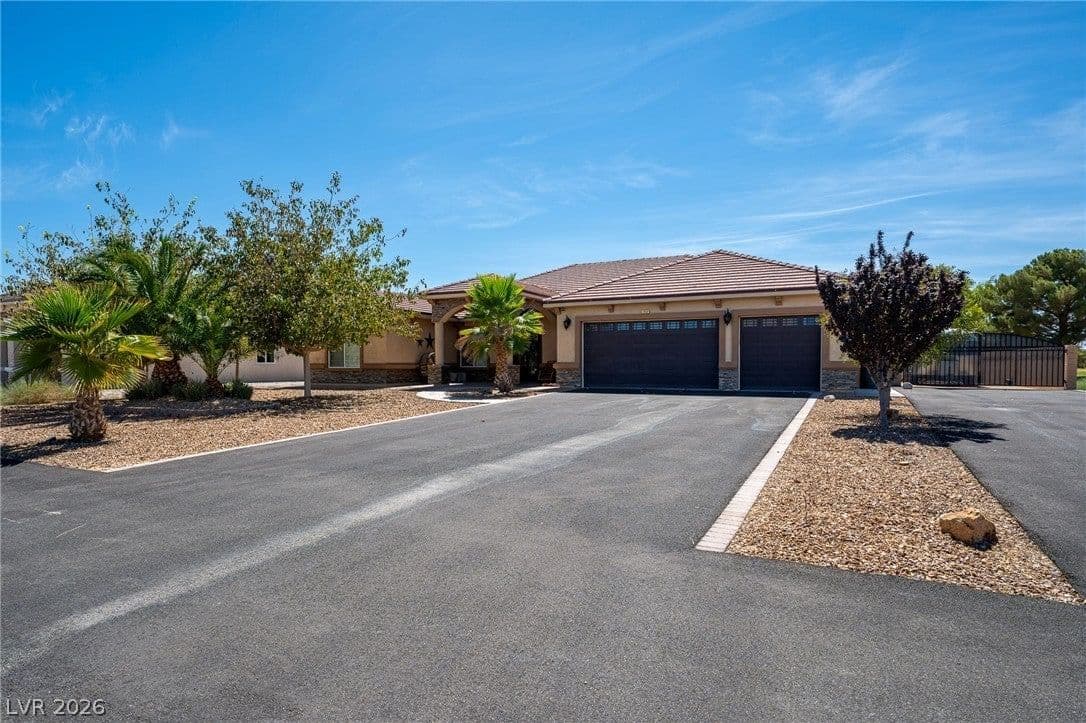 2850 Margarita Avenue photo 2