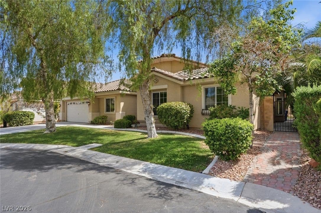 5715 Winter Star Court photo 3