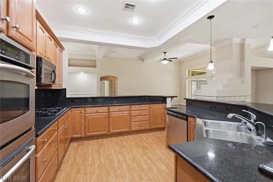 5715 Winter Star Court photo 5