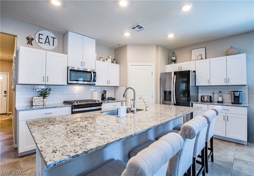 10927 Artisan Ranch Avenue photo 5