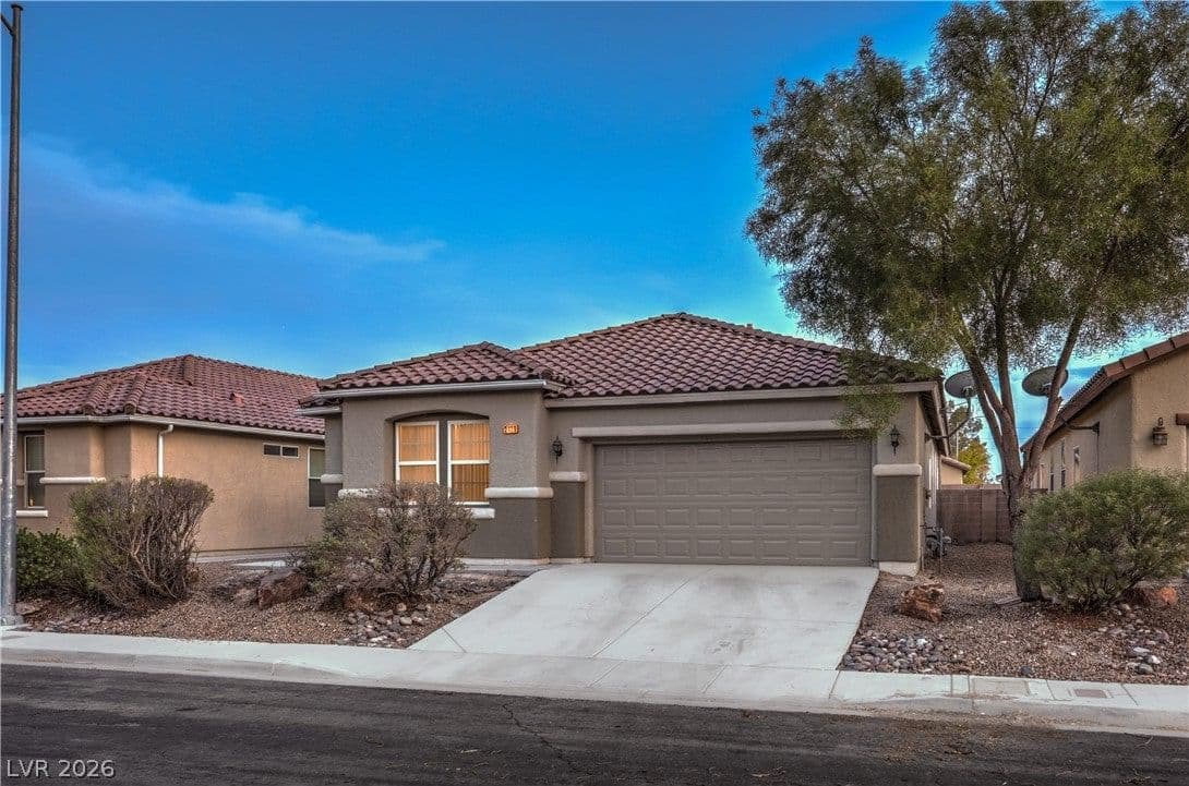 3409 Barada Heights Avenue photo 2