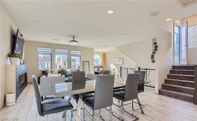 8044 Haywood Estate Avenue photo 3