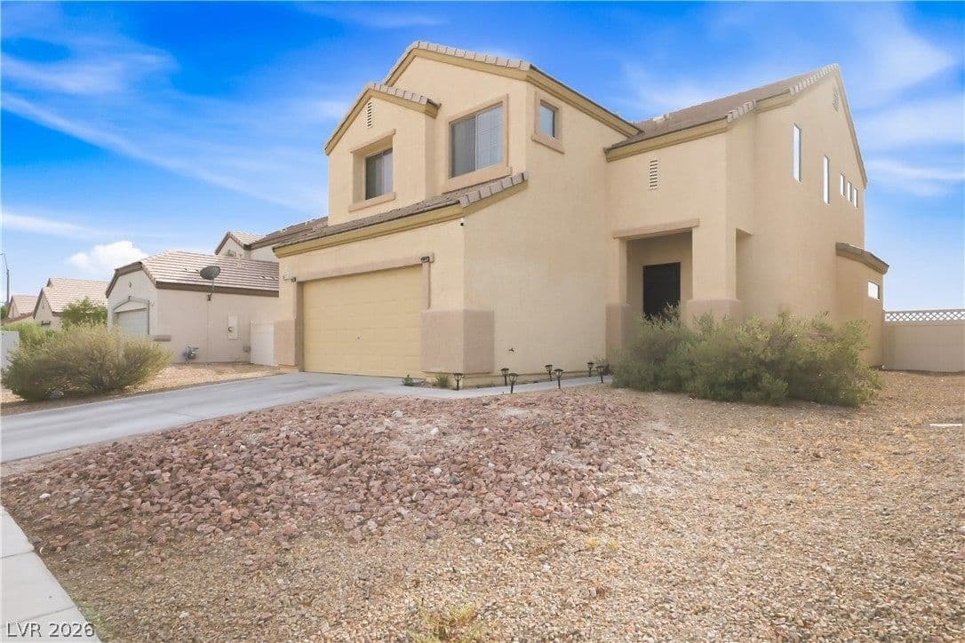 5617 Midnight Breeze Street photo 2