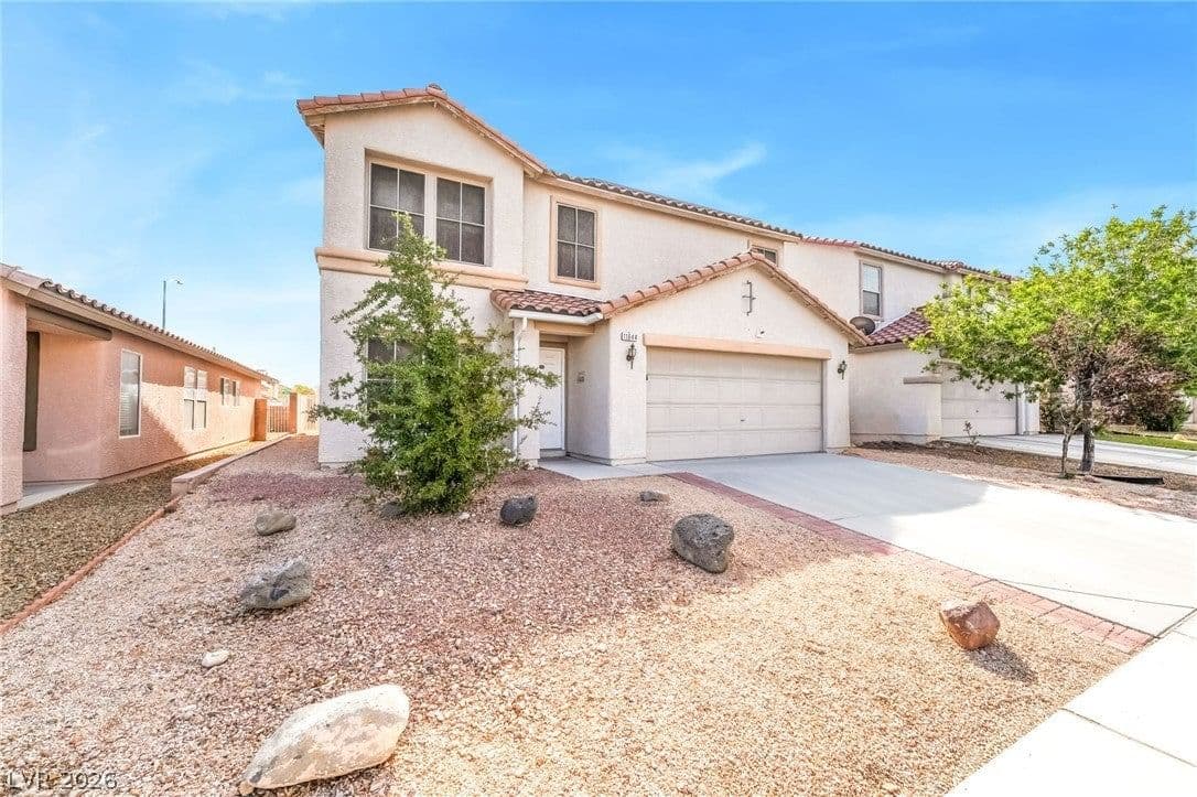 11644 Autunno Street photo 4