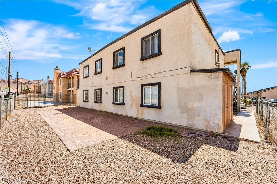 6914 Appleton Drive photo 3