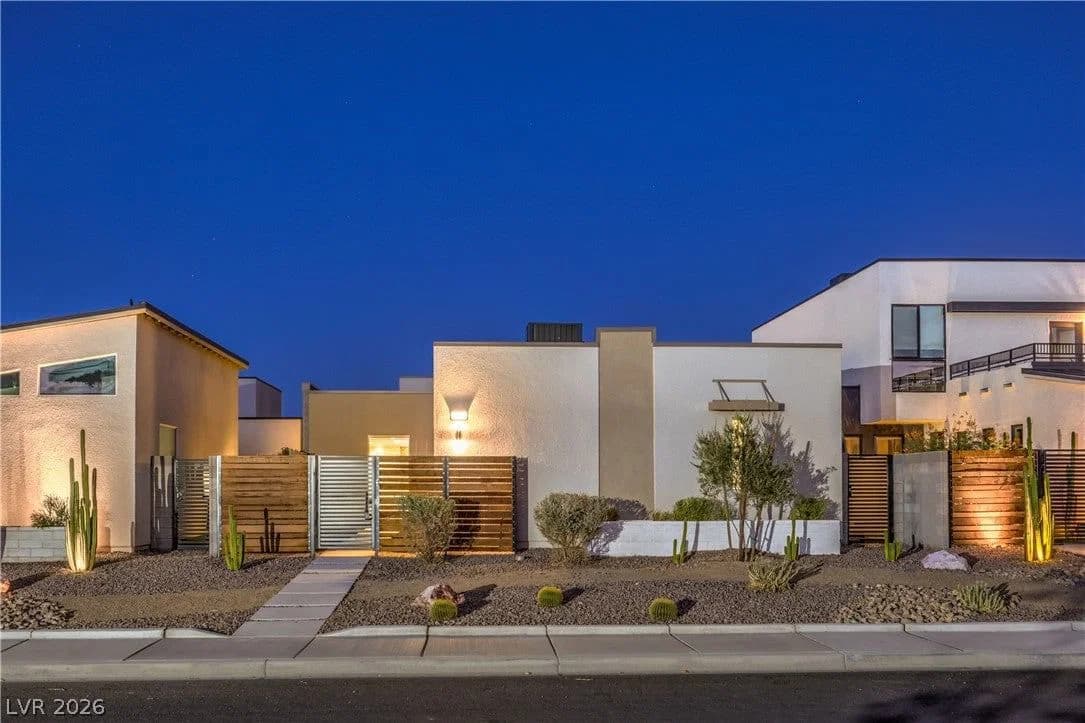 1327 8th Street