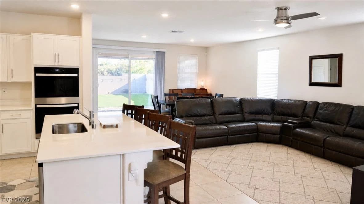 3081 Bluebell Bend Avenue photo 4