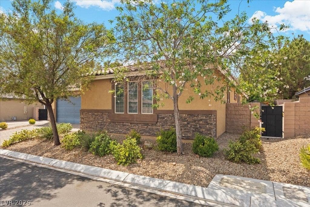 5665 Mystical Knight Court photo 4