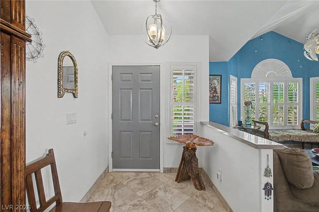3112 Siena Circle photo 5