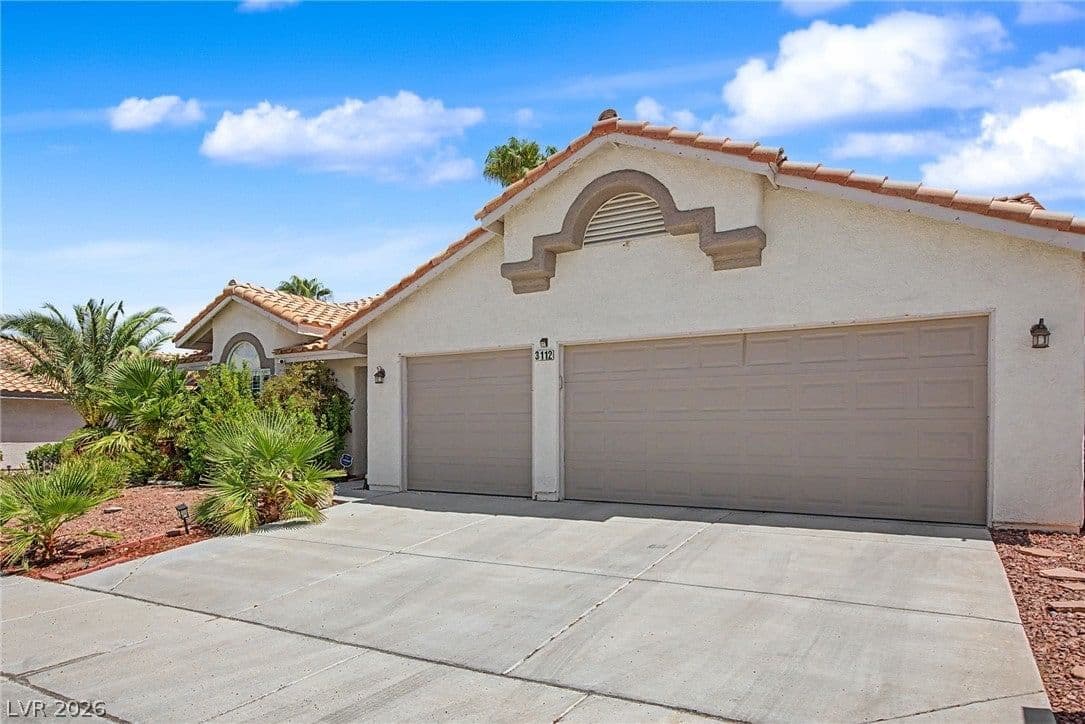 3112 Siena Circle photo 3
