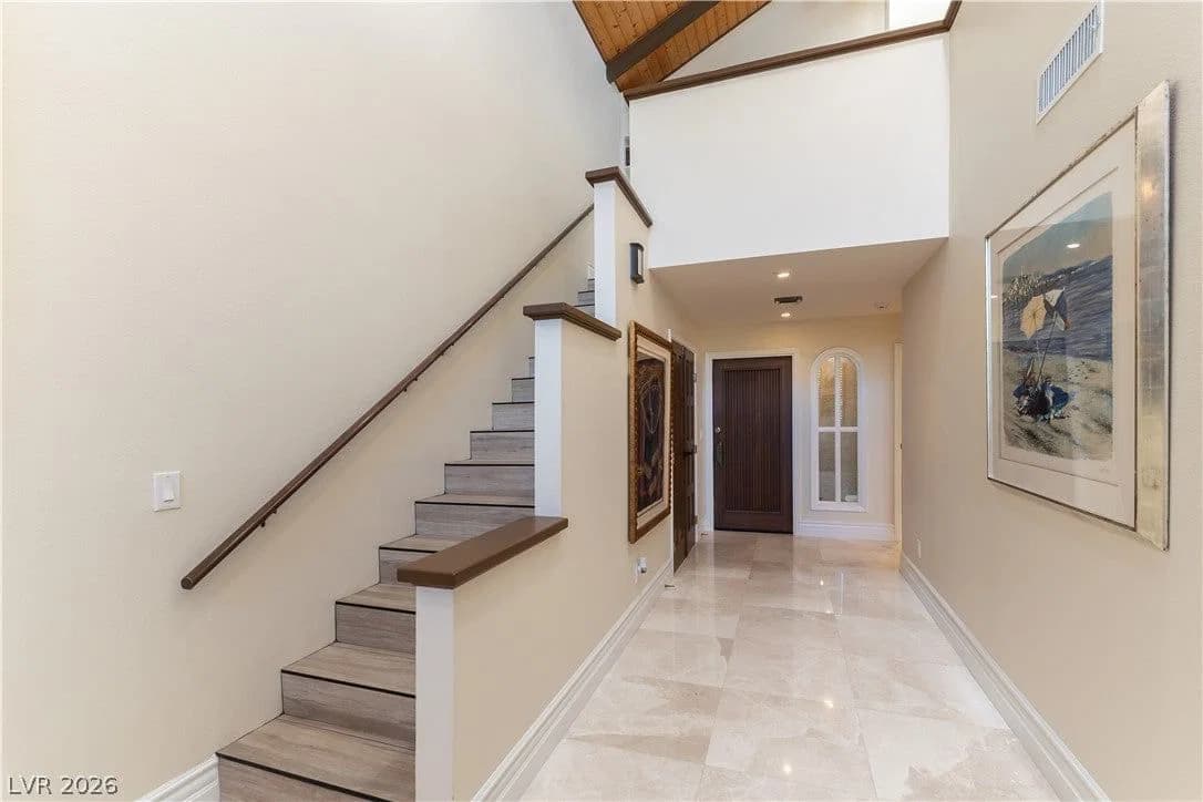 2845 QUEENS COURTYARD Drive photo 4