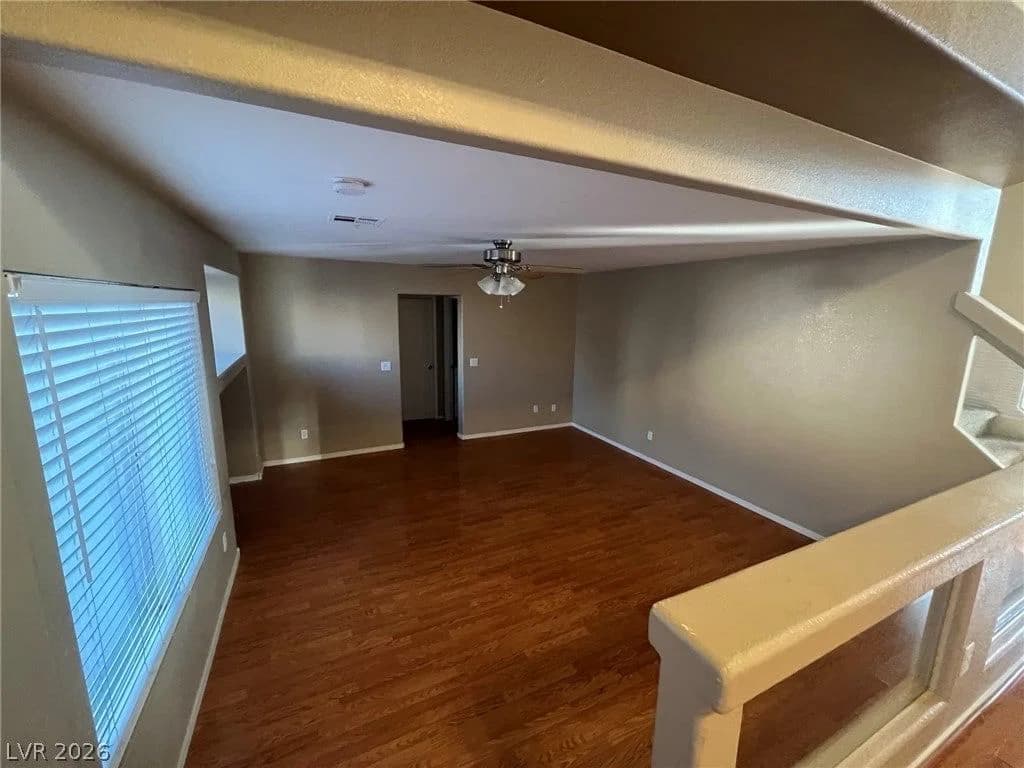 8744 Country View Avenue photo 5