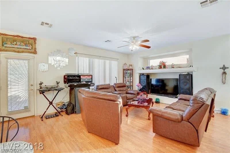 5938 Willis Street photo 3