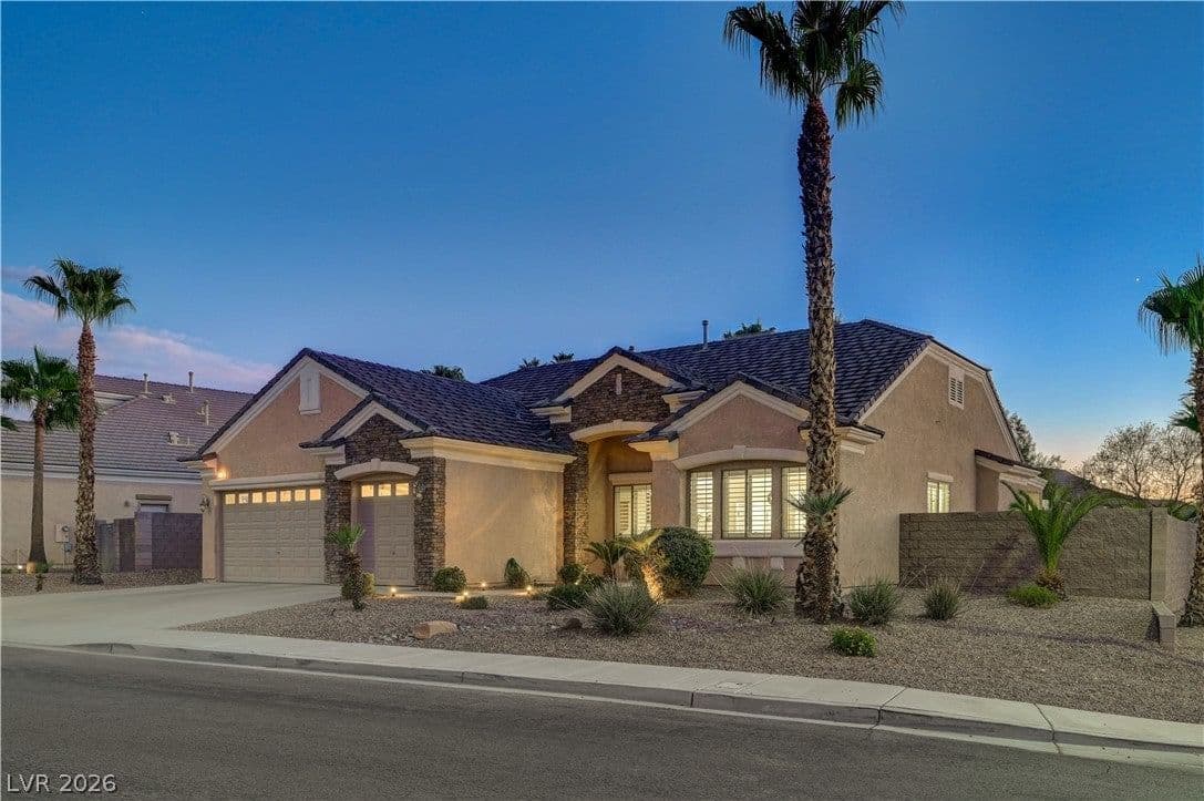 1353 Romanesca Drive photo 3