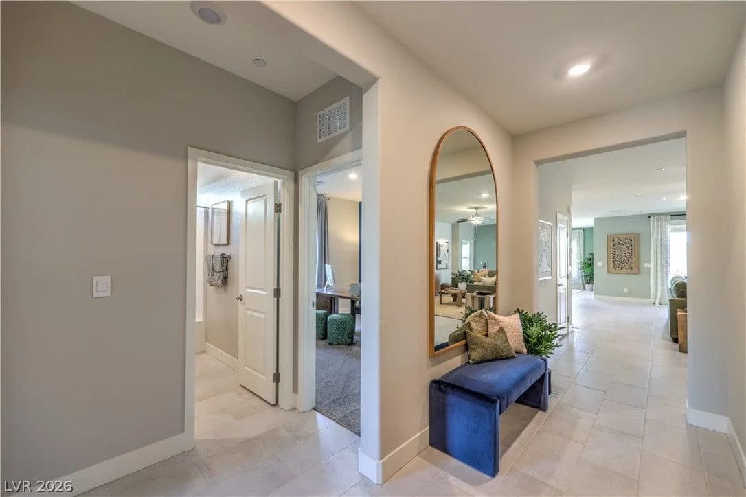 1024 Gentle Swan Street photo 4
