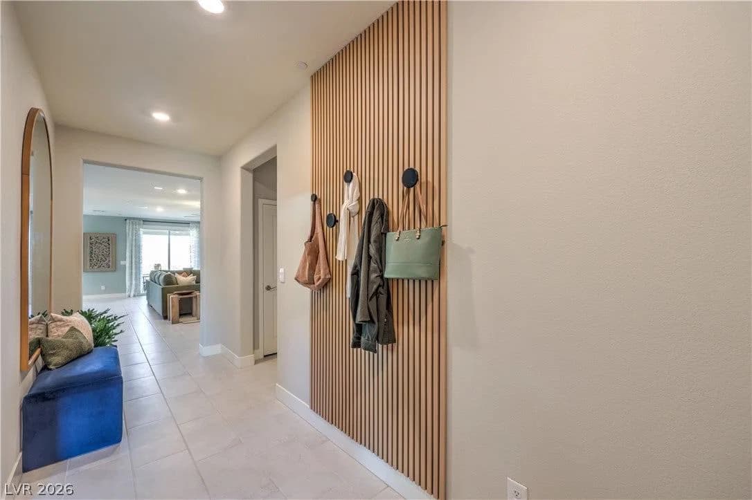 1024 Gentle Swan Street photo 3