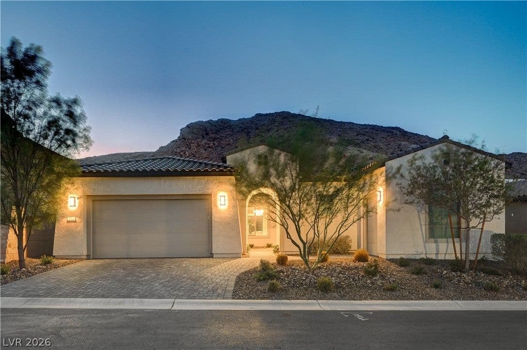 137 Mirage View Drive