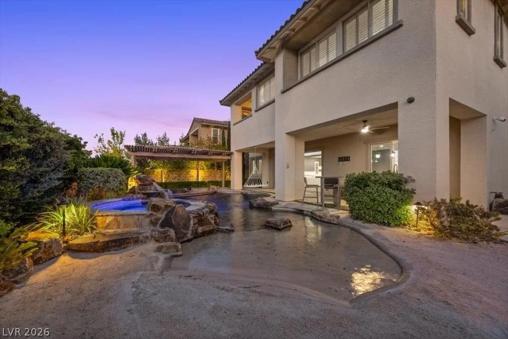 12026 Attiva Avenue photo 2
