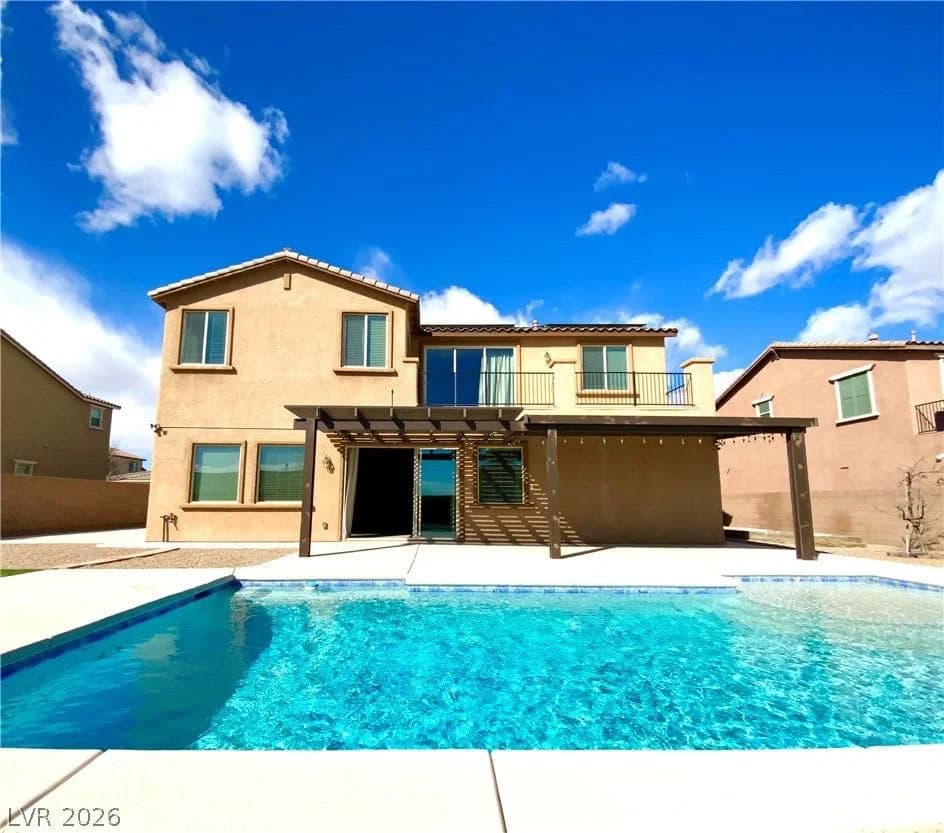 9767 Mosaic Canyon Court photo 3